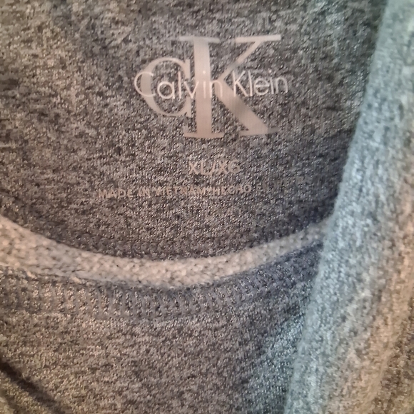 Calvin Klein Women’s Gray Cowl Neck Pullover Sweatshirt – Cozy Logo Sweater - Picture 4 of 7